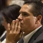 Juez abre puerta para detención de exgobernador de Michoacán