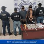 ¡Golpe al narcotráfico en la Costa! Fiscalía de Oaxaca decomisa más de 900 dosis de droga y cae una pareja de distribuidores 